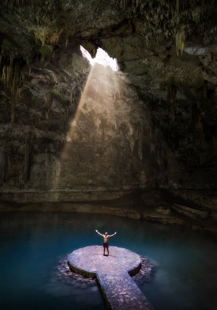 Paisaje espectaculares de cenotes y selva en México